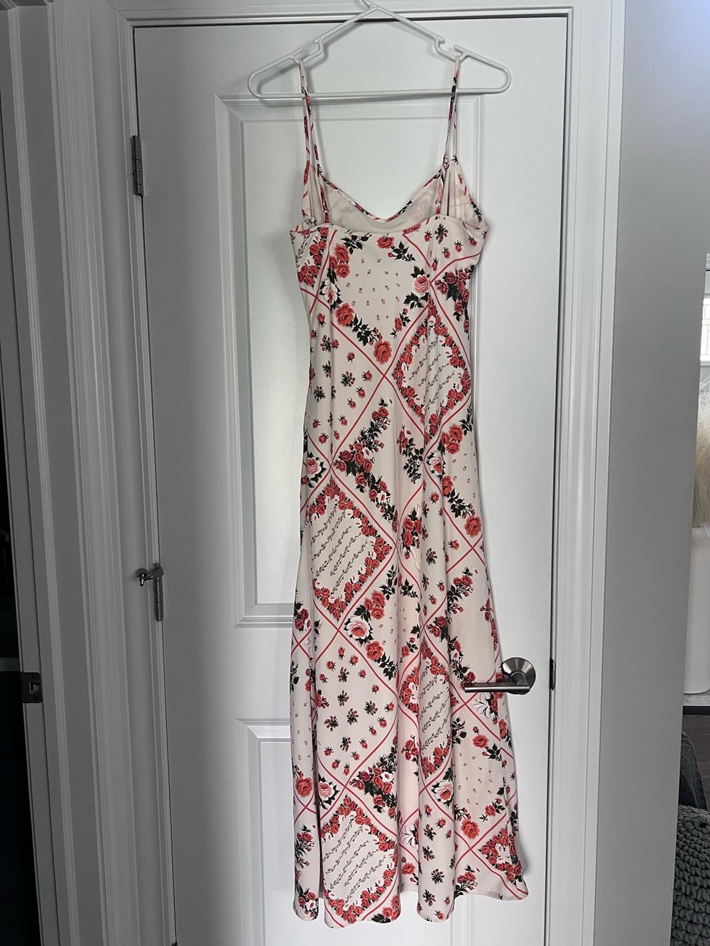 NWT Abercrombie Slip Dress in Cream Pattern Floral Orange Size Medium Tall - Picture 2 of 9